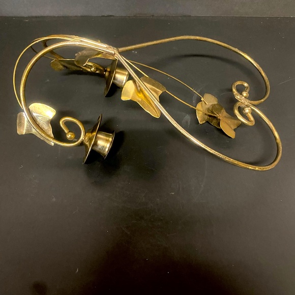 Beautiful Home Interior Gold Metal Wall Decor Candle Holders - Picture 7 of 9